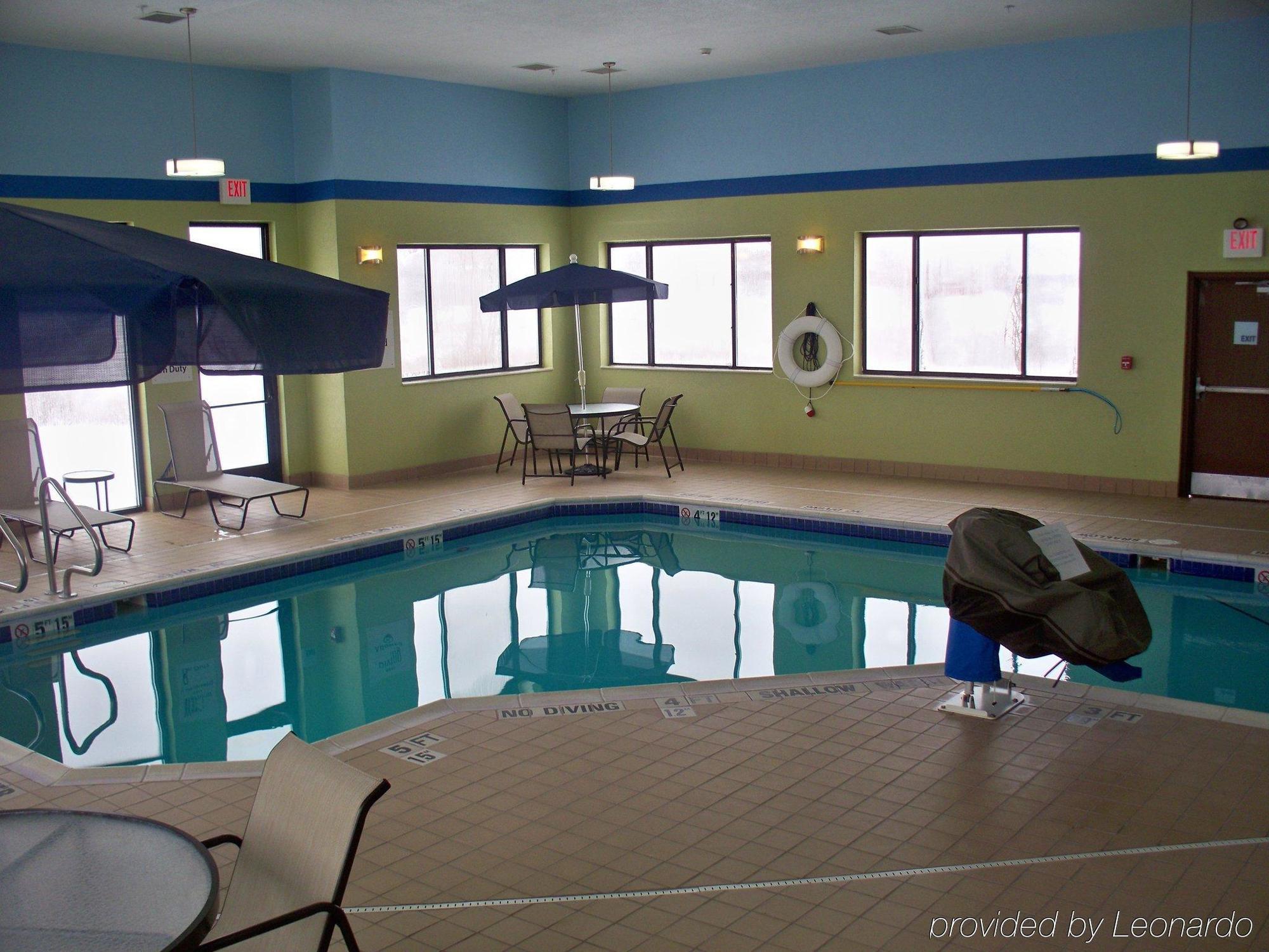 Holiday Inn Express And Suites Kittanning, An Ihg Hotel Экстерьер фото