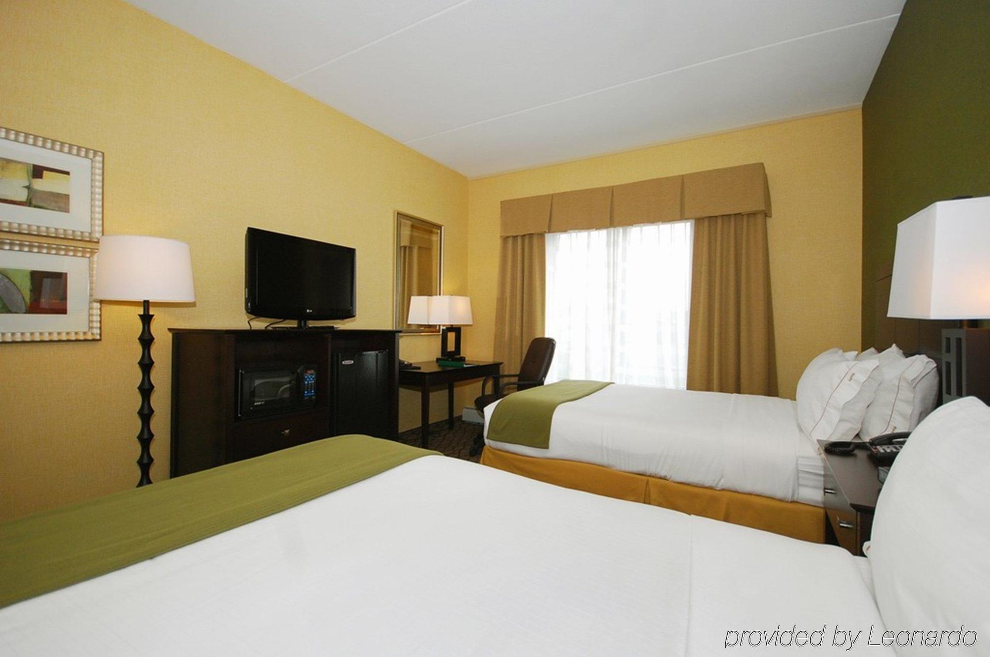 Holiday Inn Express And Suites Kittanning, An Ihg Hotel Экстерьер фото