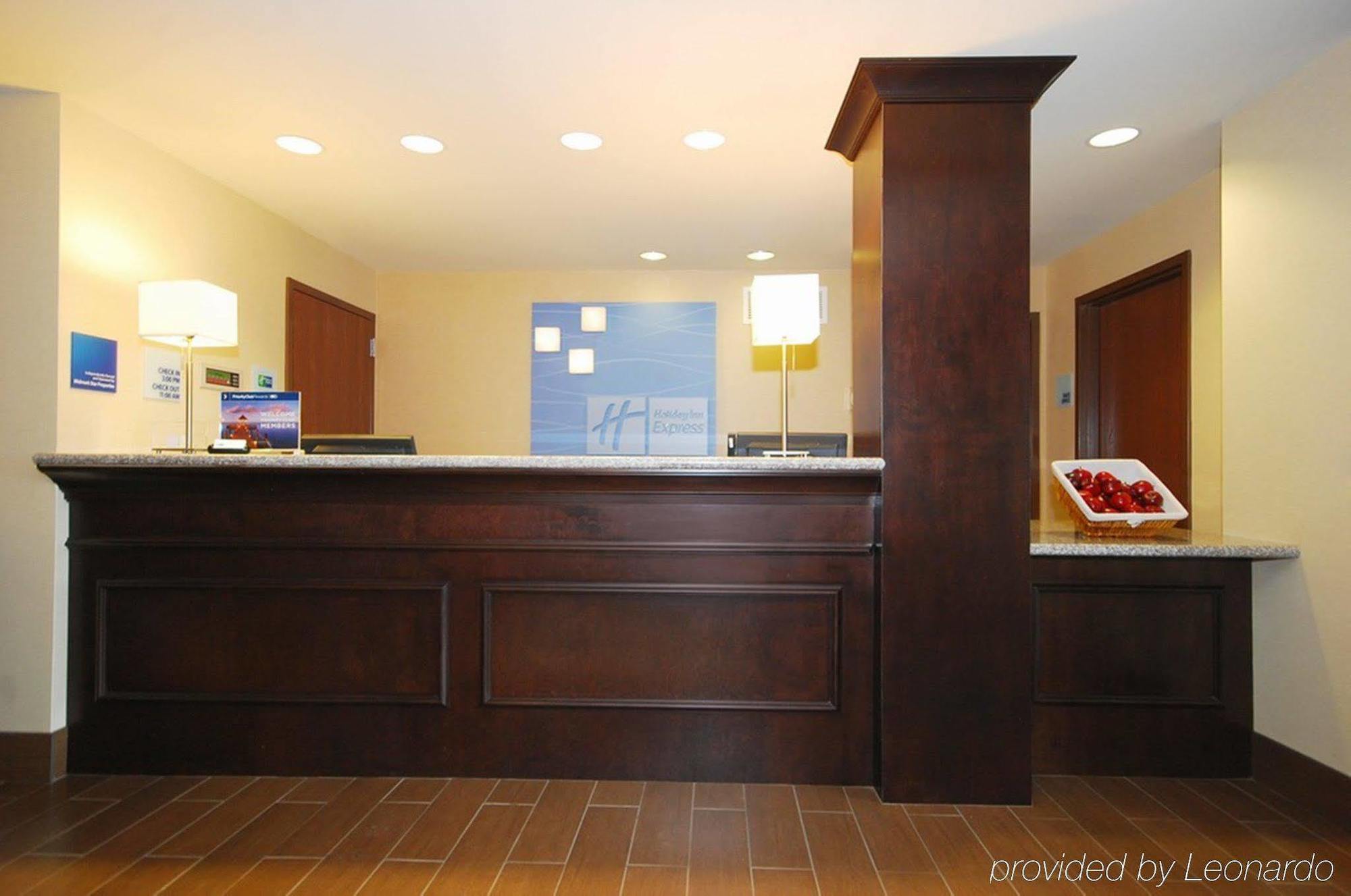 Holiday Inn Express And Suites Kittanning, An Ihg Hotel Экстерьер фото